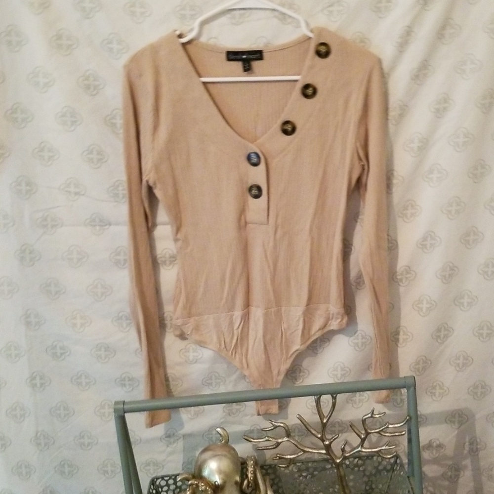 Button Detailed Bodysuit